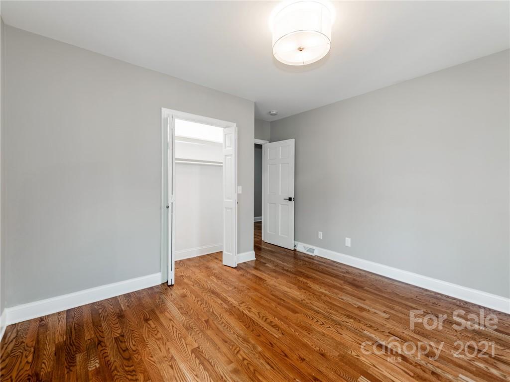 1271 Piccadilly Drive Charlotte, NC 28211 - Photo 29 of 34