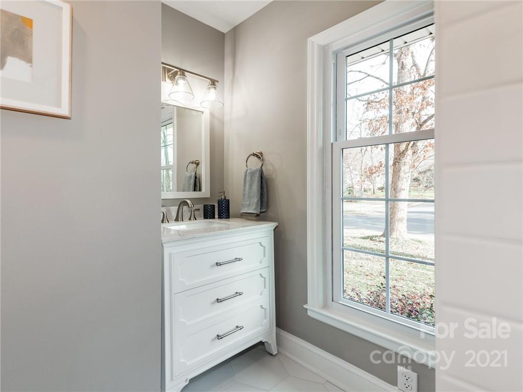 1271 Piccadilly Drive Charlotte, NC 28211 - Photo 31 of 34