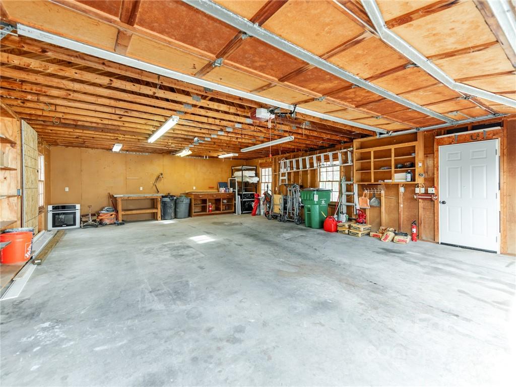 1271 Piccadilly Drive Charlotte, NC 28211 - Photo 33 of 34