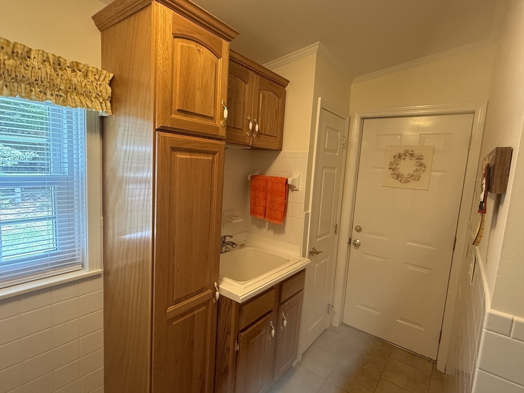 303 Blueberry Circle Middleboro, MA 02346 - Photo 22 of 36
