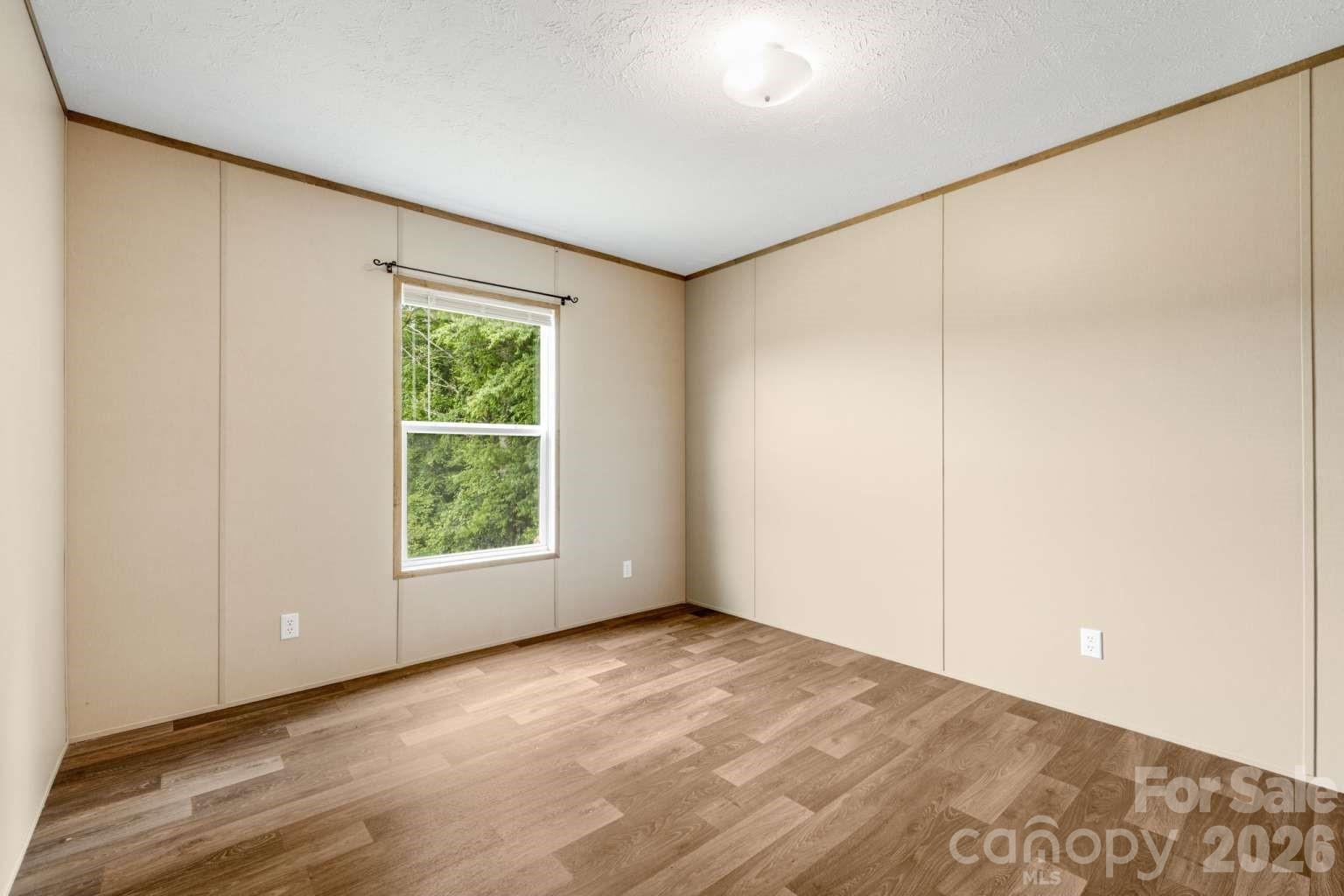 22 Split Pine Cove Clyde, NC 28721 - Photo 17 of 20