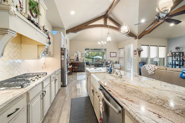 $529,700 | 5634 Fountain Villas Way, Conroe, TX 77304