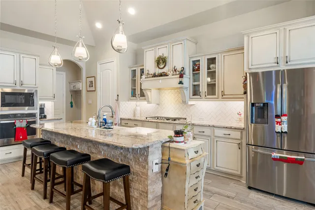 $529,700 | 5634 Fountain Villas Way, Conroe, TX 77304