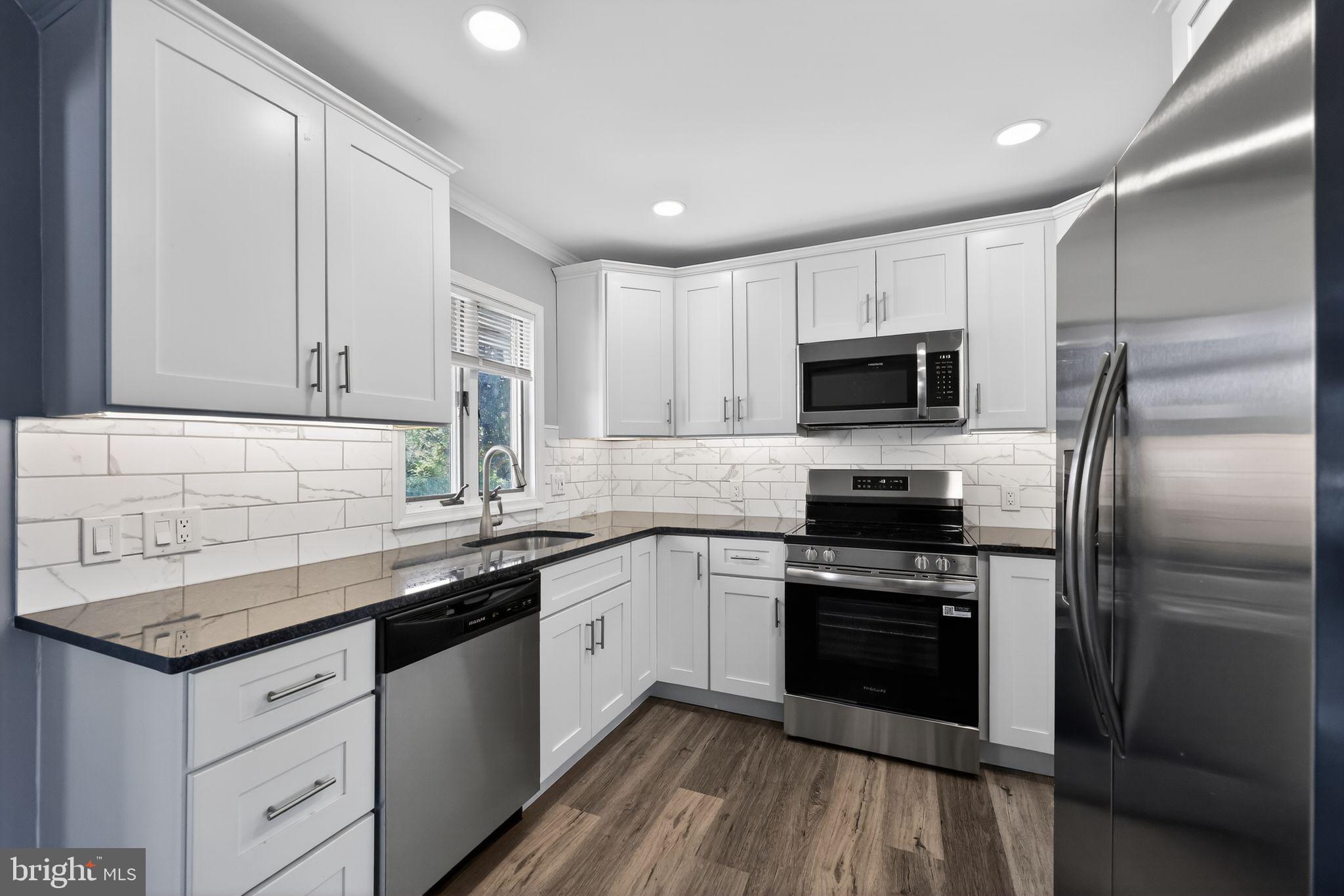 28 Jump Hill Road Levittown, PA 19056 - Photo 8 of 30