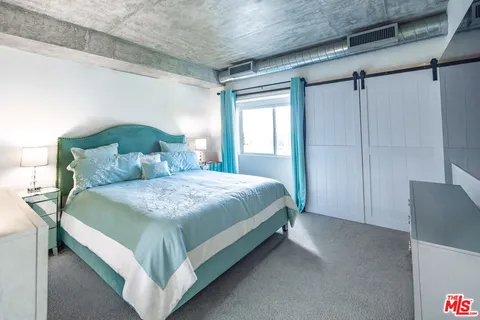 $1,199,000 | 1155 North La Cienega Boulevard, Unit 814, West Hollywood, CA 90069