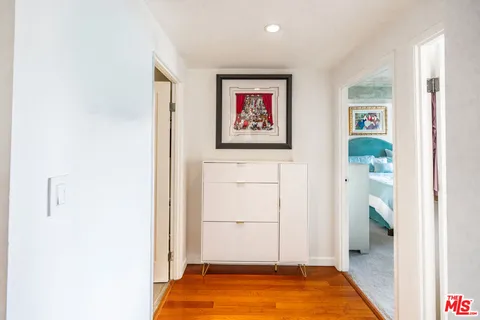 $1,199,000 | 1155 North La Cienega Boulevard, Unit 814, West Hollywood, CA 90069