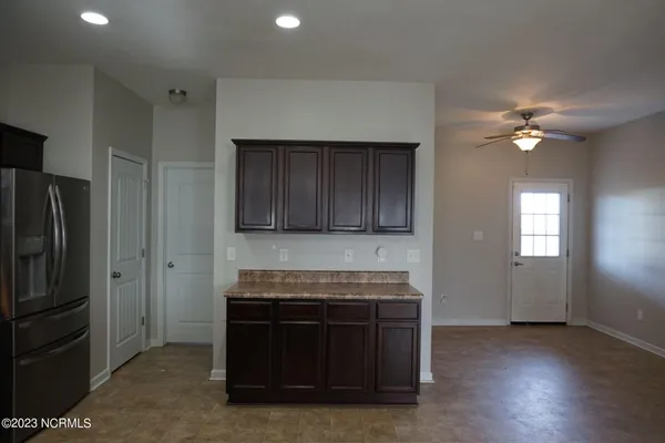 $1,800 | 112 High Cottage Lane, Richlands, NC 28574