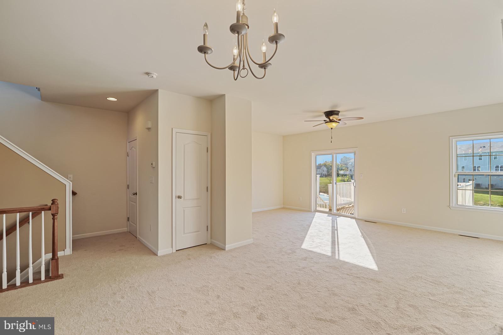 56 Nicholas Drive Dover, DE 19901 - Photo 2 of 27