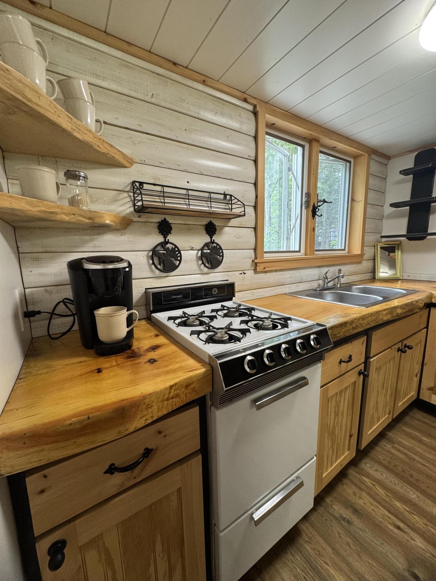 6 Maple Drive Abbot, ME 04406 - Photo 12 of 83 IMG_3492