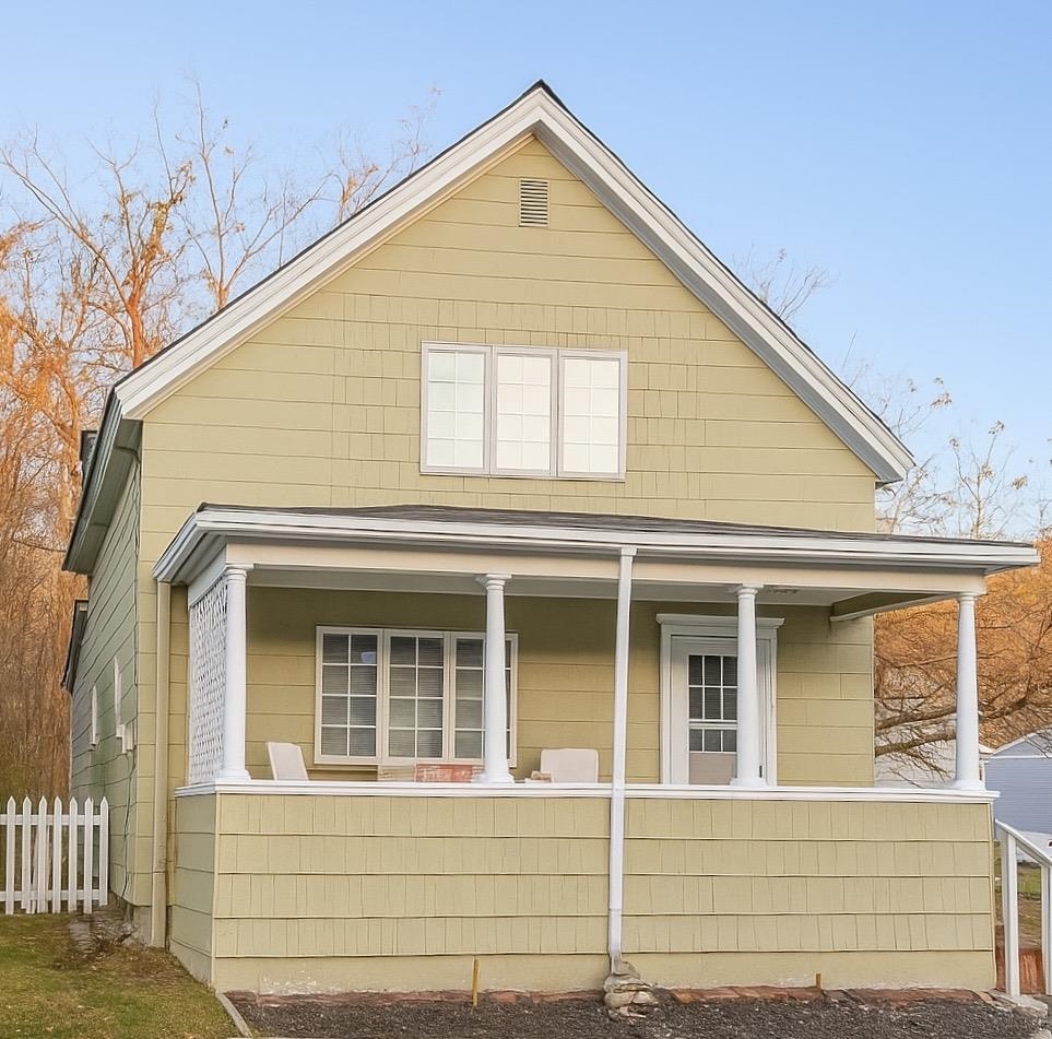 9 Center Street Walpole, NH 03609 - Photo 2 of 24