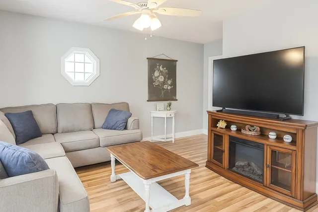 $315,000 | 9 Center Street, Walpole, NH 03609