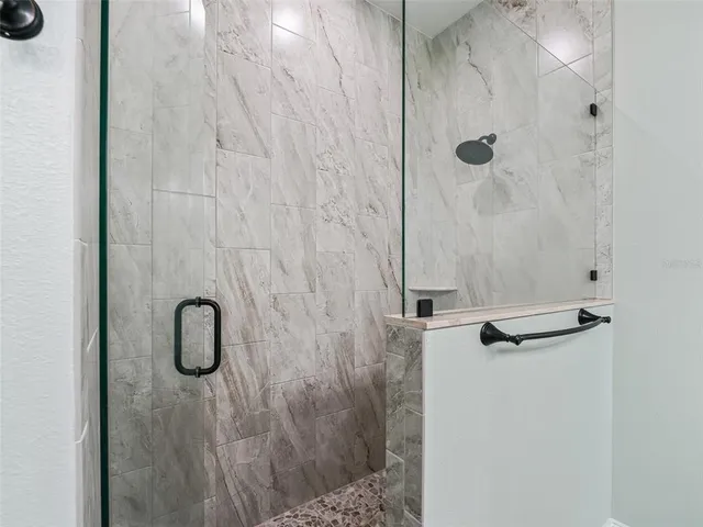 a view of a big room with porch and furniture