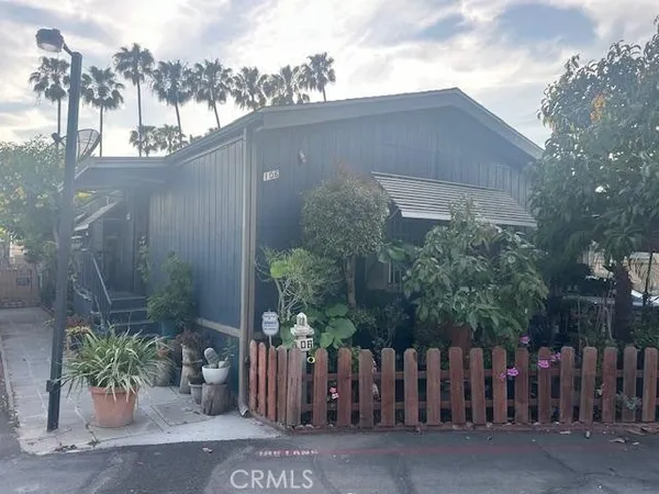 $99,900 | 106 Amalfi Drive, Santa Ana, CA 92703