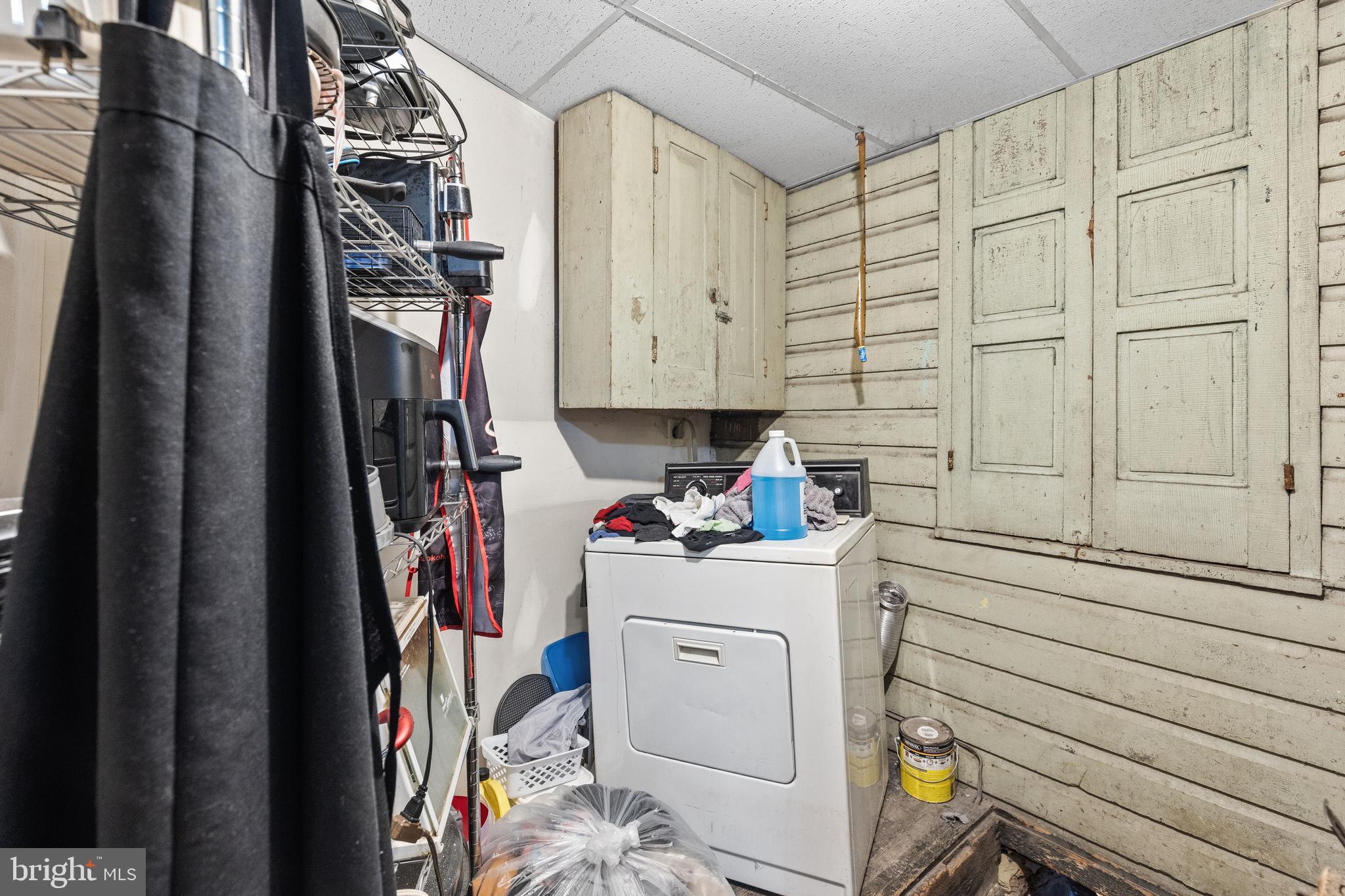 402 Broadway Hanover, PA 17331 - Photo 17 of 36