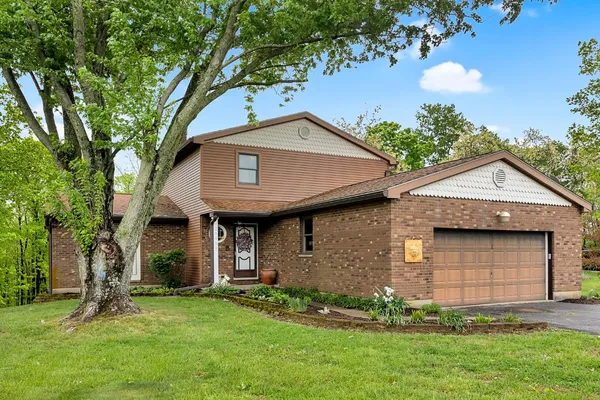 $399,900 | 26194 East Rolling Drive, West Harrison, IN 47060