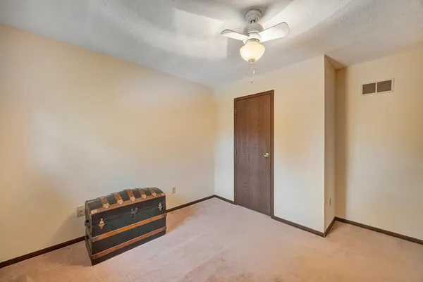 $399,900 | 26194 East Rolling Drive, West Harrison, IN 47060