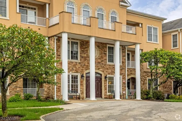 $2,500 | 4201 Cleveland Lane, Rockaway, NJ 07866