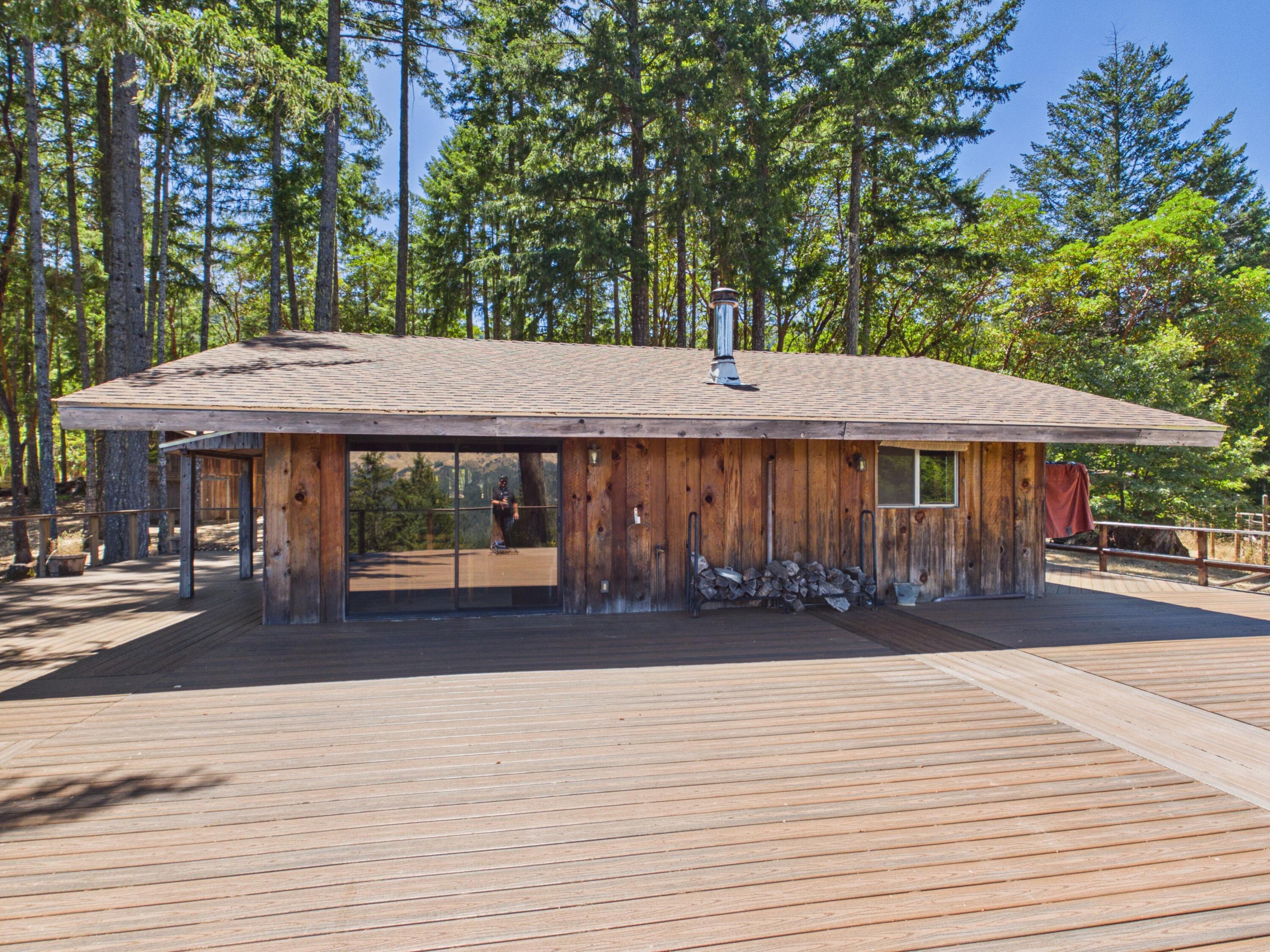 11551 Drewry Road Garberville, CA 95542 - Photo 55 of 87