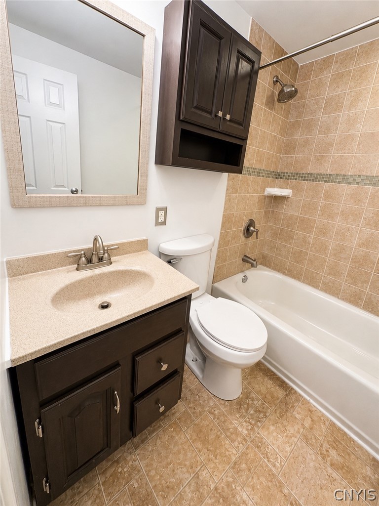 312 Oakwood Street Rome, NY 13440 - Photo 33 of 41