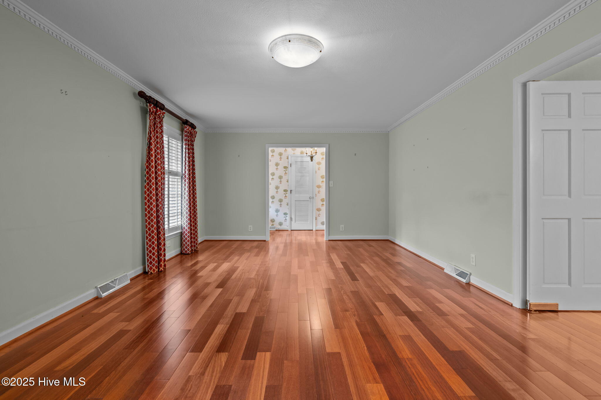 503 Scotland Avenue Rockingham, NC 28379 - Photo 5 of 53 27-web-or-mls-DSC06077