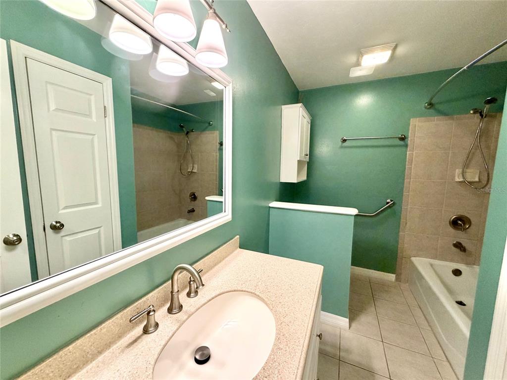 3001 Northwest 38th Street Gainesville, FL 32606 - Photo 11 of 22