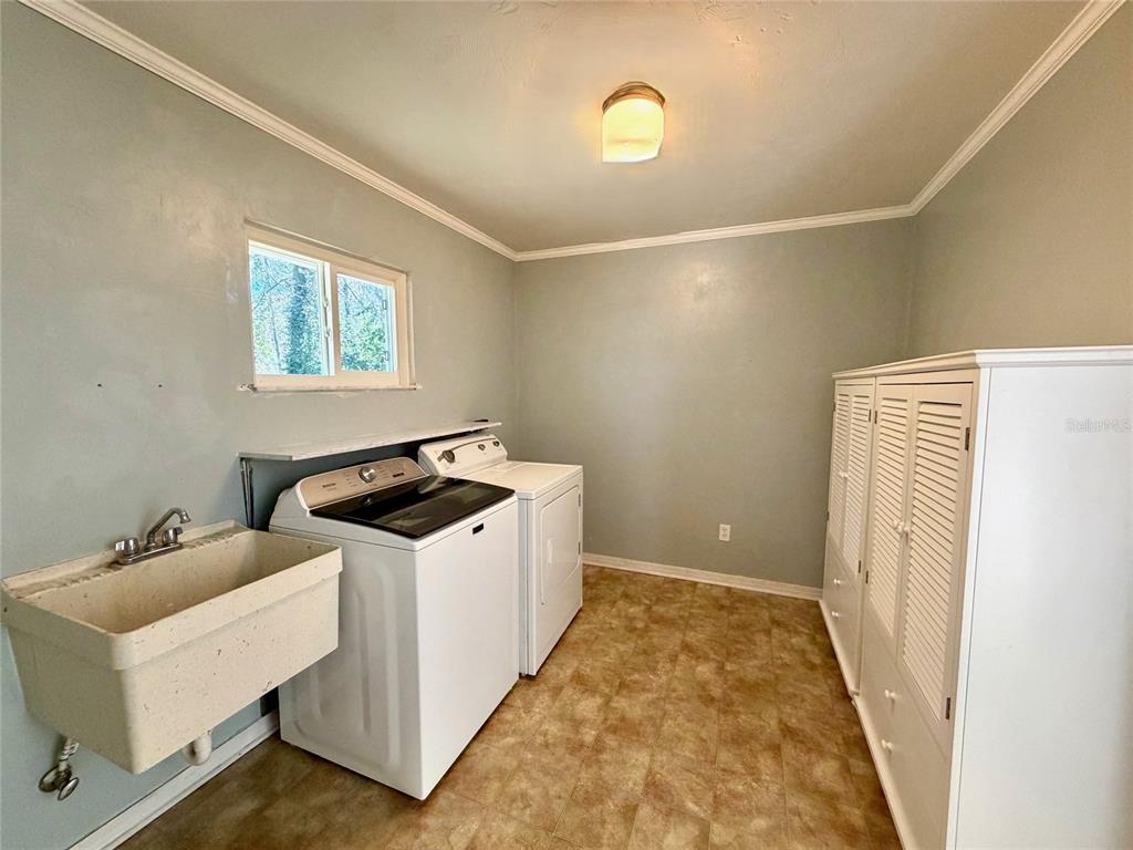 3001 Northwest 38th Street Gainesville, FL 32606 - Photo 15 of 22