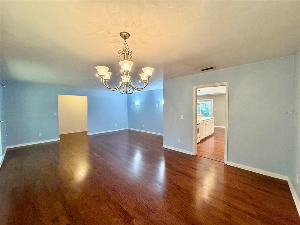 3001 Northwest 38th Street Gainesville, FL 32606 - Photo 6 of 22