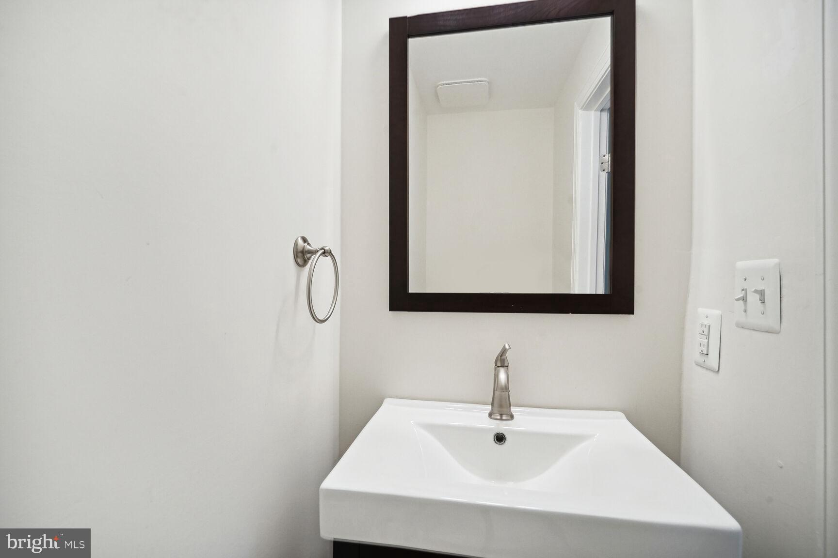 1829 13th Street Northwest, Unit B3 Washington, DC 20009 - Photo 26 of 44