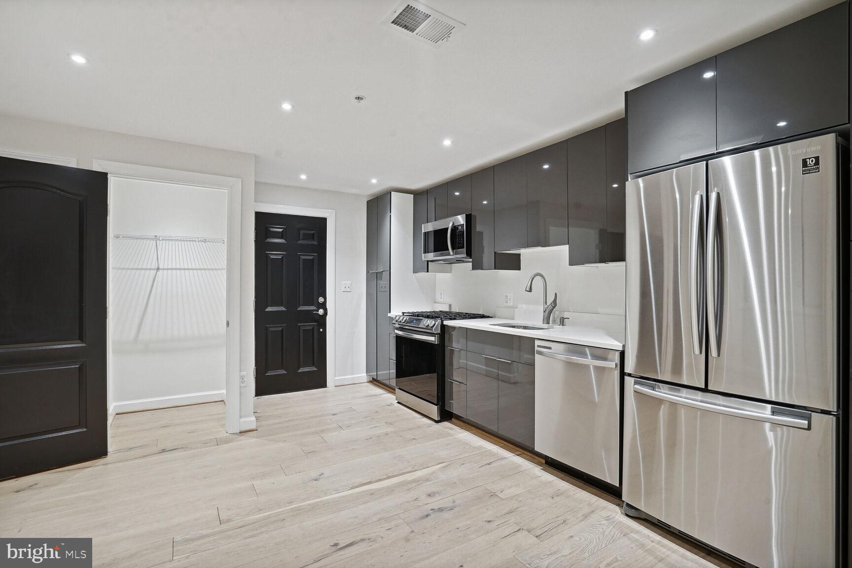1829 13th Street Northwest, Unit B3 Washington, DC 20009 - Photo 33 of 44