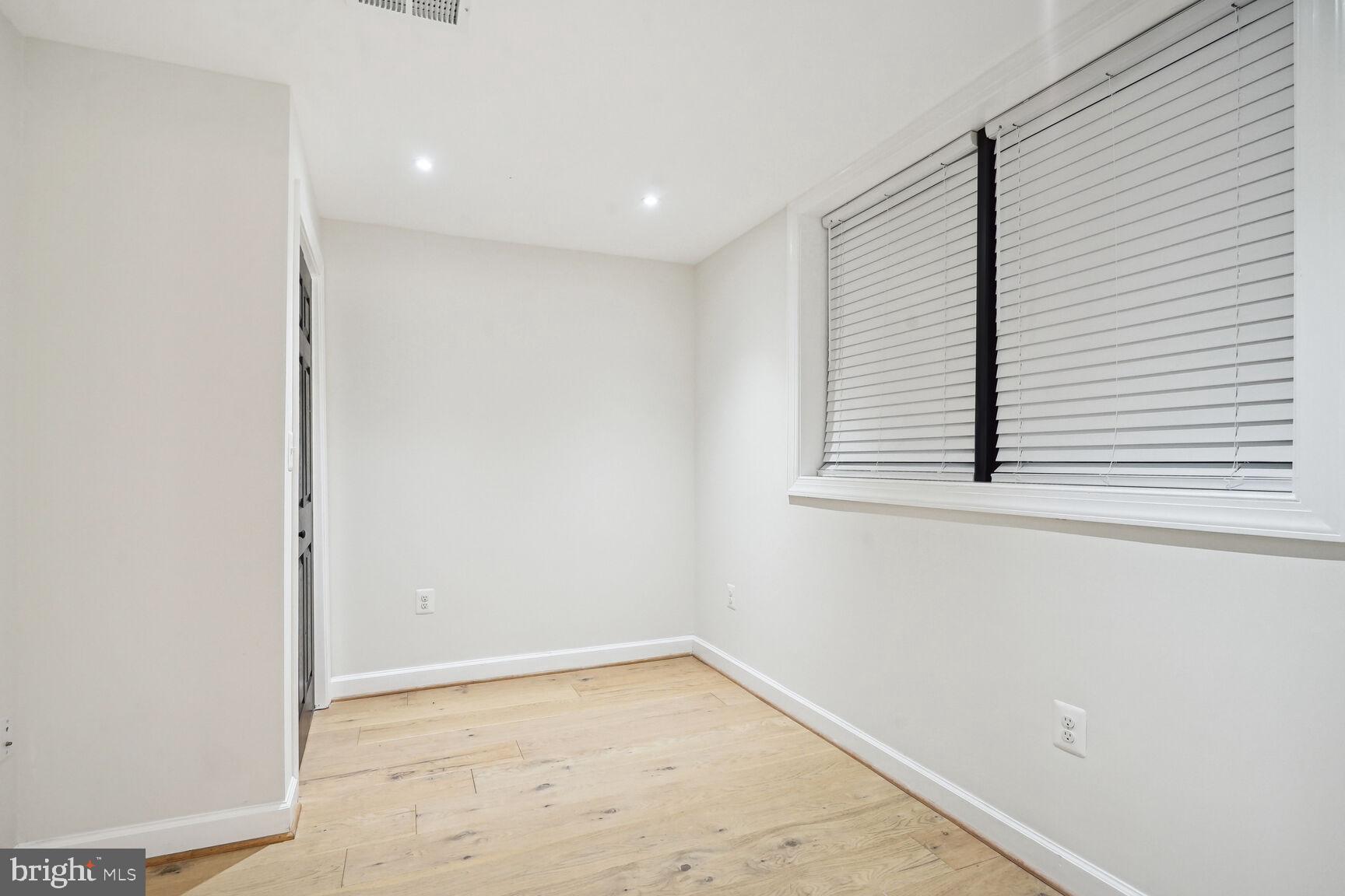 1829 13th Street Northwest, Unit B3 Washington, DC 20009 - Photo 40 of 44