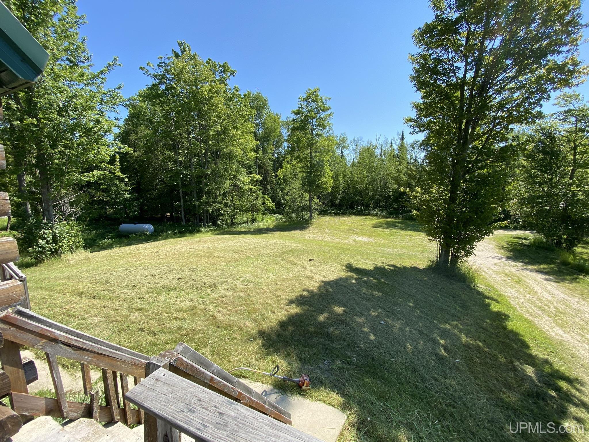 3102 North Gulliver Lake Road Gulliver, MI 49840 - Photo 6 of 39