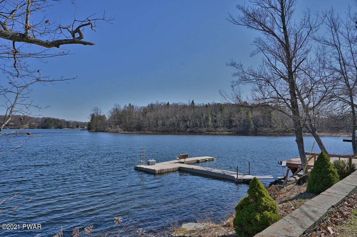 92 West Shore Road Waymart, PA 18472 - Photo 6 of 63
