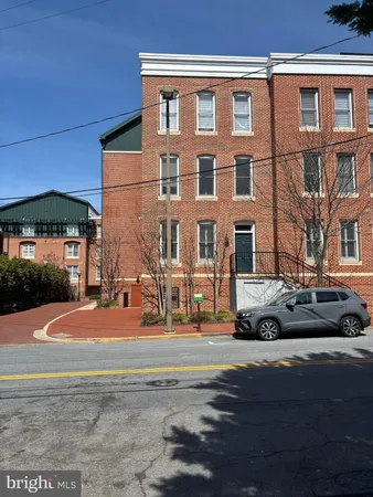 $2,900 | 35 East All Saints Street, Unit 201, Frederick, MD 21701