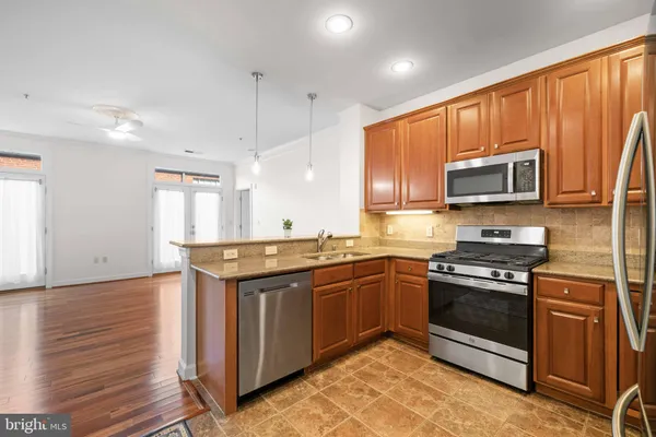 $2,900 | 35 East All Saints Street, Unit 201, Frederick, MD 21701