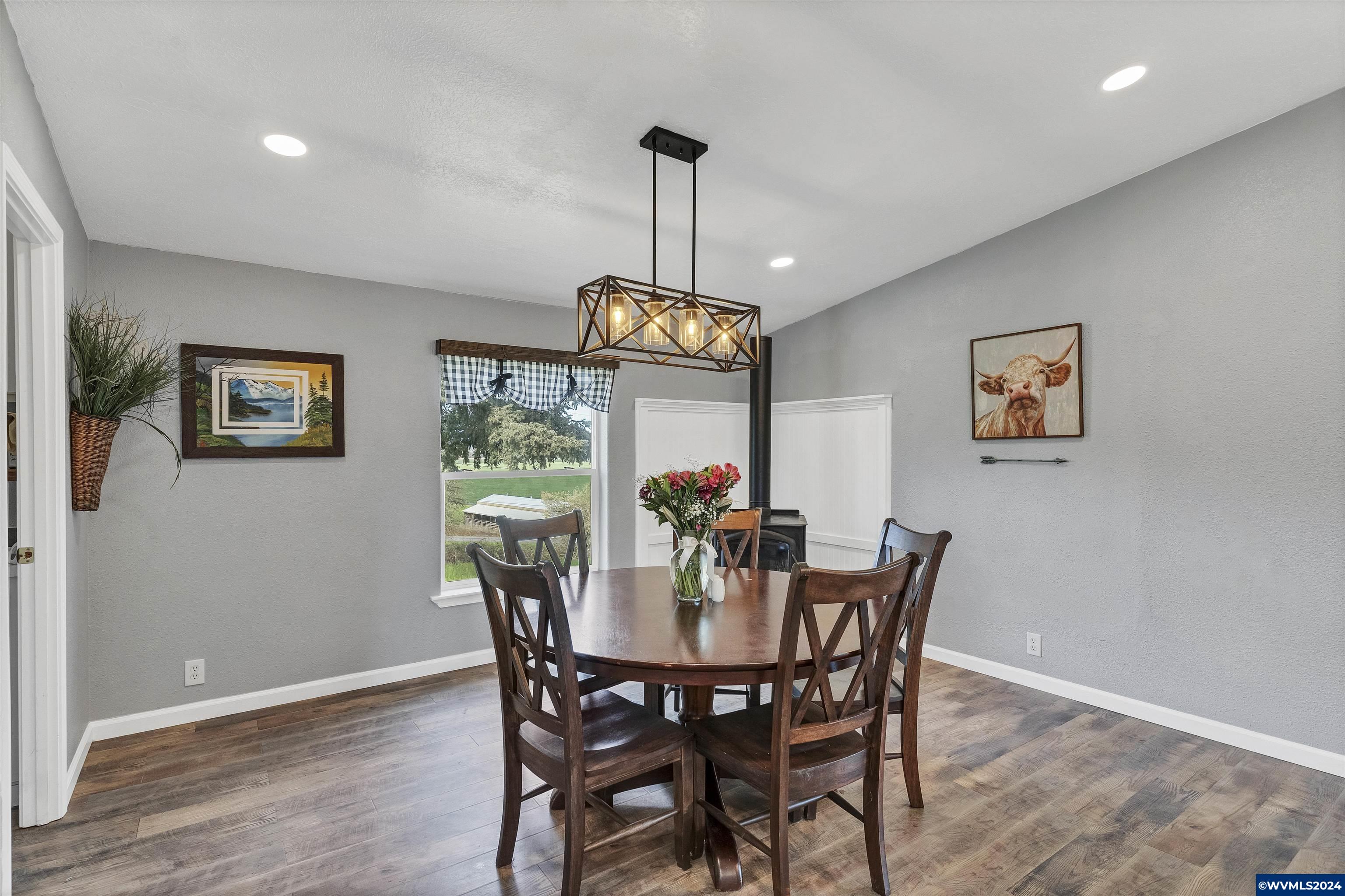 32815 Southwest Savage Road Sheridan, OR 97378 - Photo 9 of 40