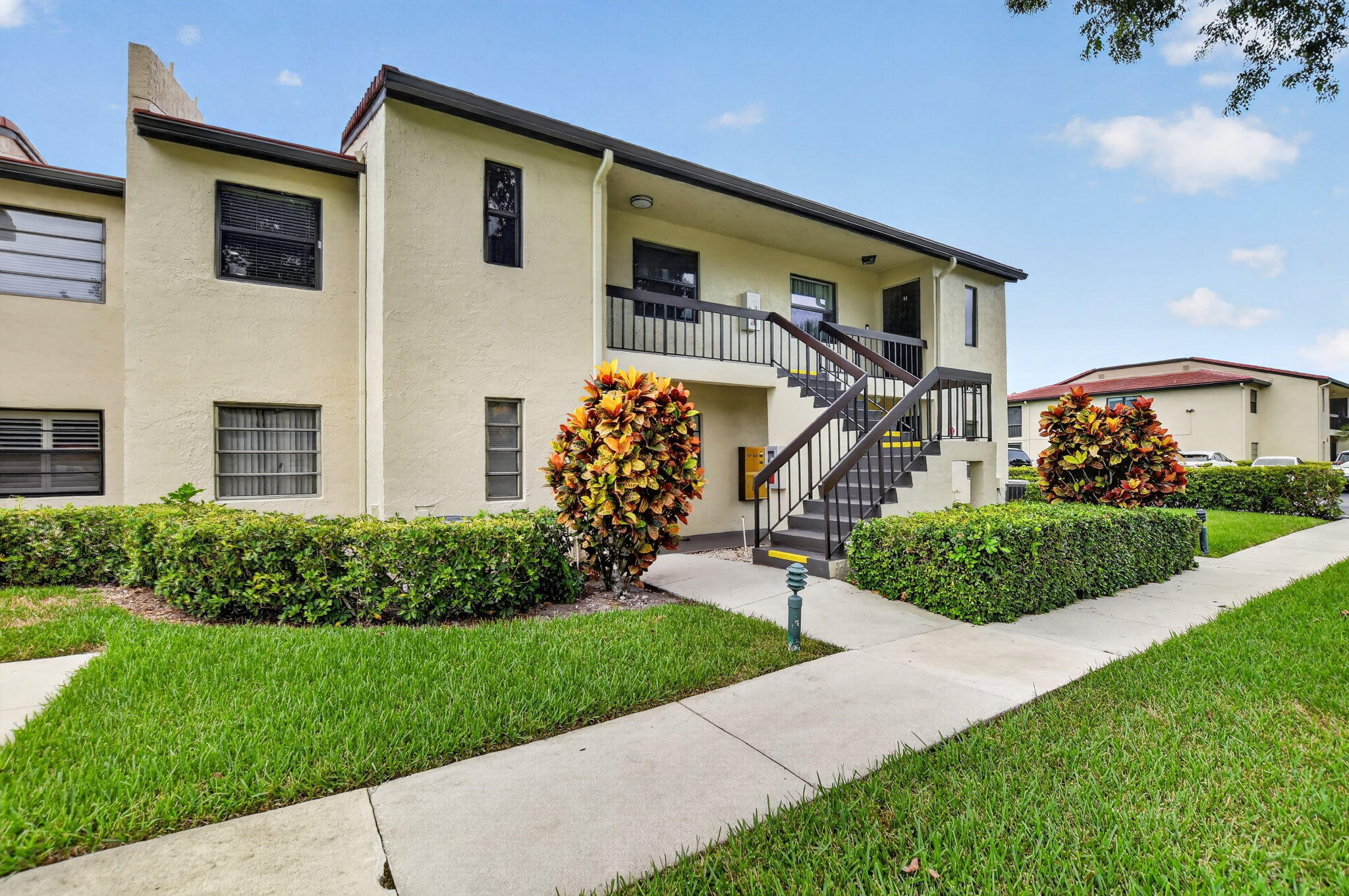 8545 Casa Del Lago, Unit 38H Boca Raton, FL 33433 - Photo 3 of 54 2-web-or-mls-DSC_4900