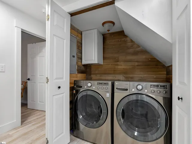 $440,000 | 220 Pleasant Drive, Greer, SC 29651