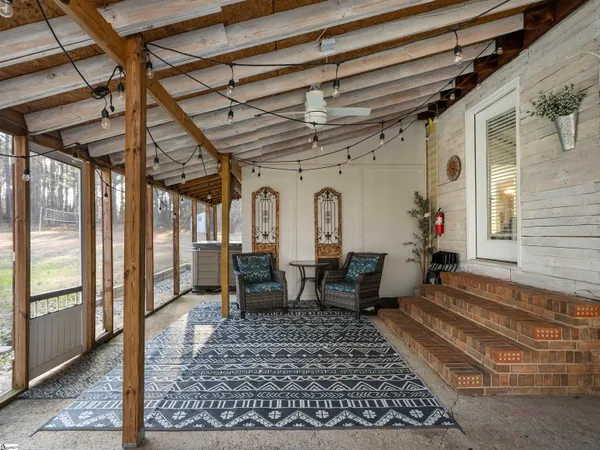 $389,900 | 220 Pleasant Drive, Greer, SC 29651