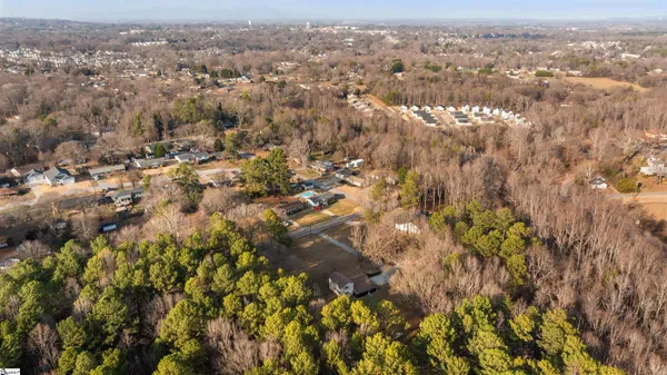 $389,900 | 220 Pleasant Drive, Greer, SC 29651