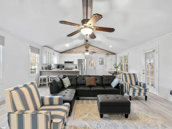 $389,900 | 220 Pleasant Drive, Greer, SC 29651