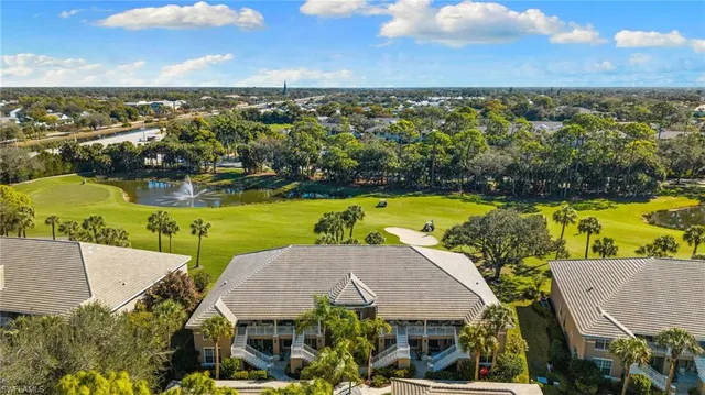 $550,000 | 1960 Willow Bend Circle, Unit 102, Naples, FL 34109