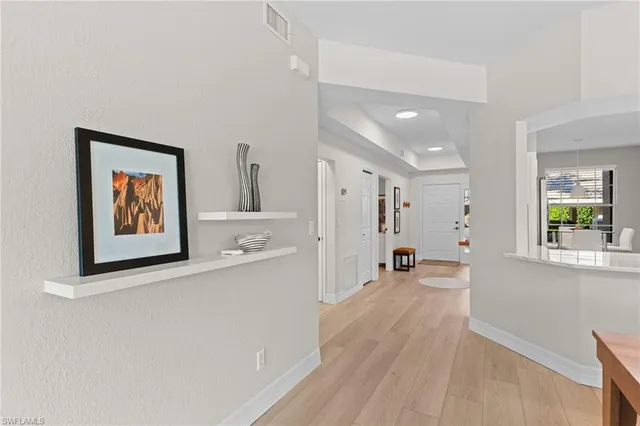 $550,000 | 1960 Willow Bend Circle, Unit 102, Naples, FL 34109