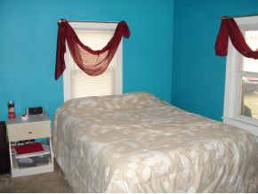 1699 South Wesley Chapel Road Greeneville, TN 37745 - Photo 11 of 13 Master Bedroom