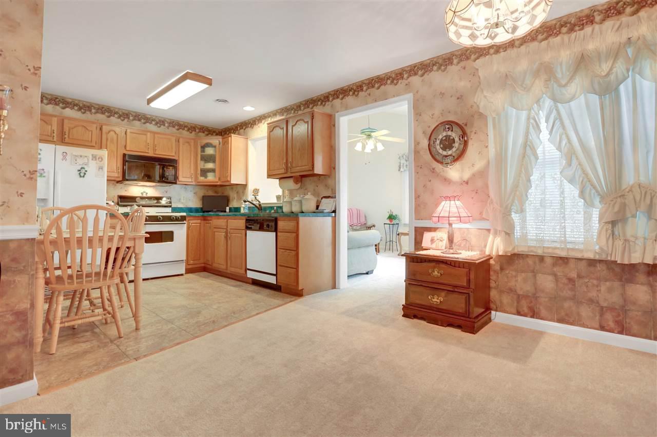 2916 Robin Road York, PA 17404 - Photo 12 of 33 Gallery Image 12