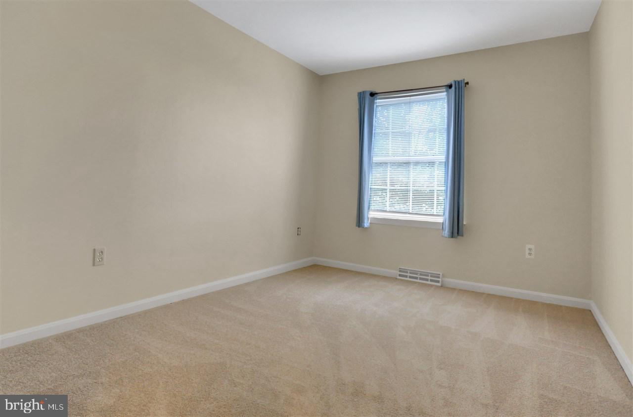 2916 Robin Road York, PA 17404 - Photo 25 of 33 Gallery Image 25