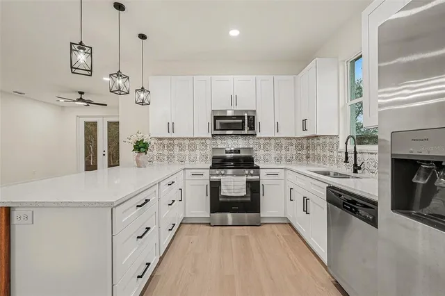 $409,000 | 126 Canby Circle, Spring Hill, FL 34606