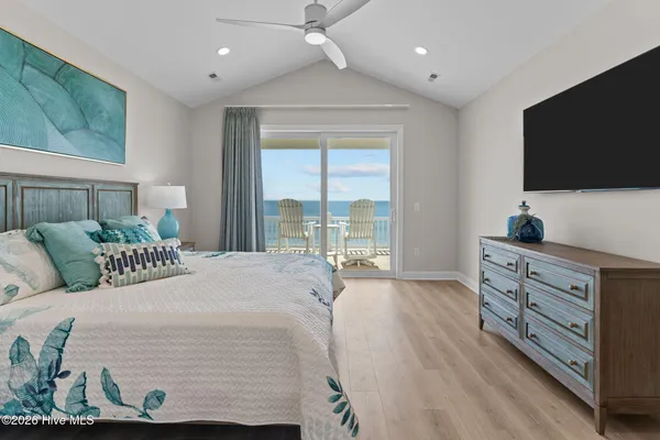 $2,495,000 | 768 New River Inlet Road, North Topsail Beach, NC 28460