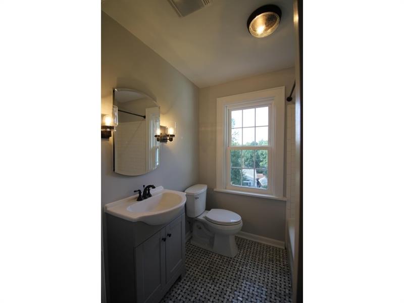 108 Crescent Hills Road Pittsburgh, PA 15235 - Photo 20 of 25 Gallery Image 20