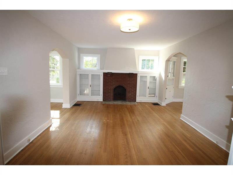 108 Crescent Hills Road Pittsburgh, PA 15235 - Photo 9 of 25 Gallery Image 9
