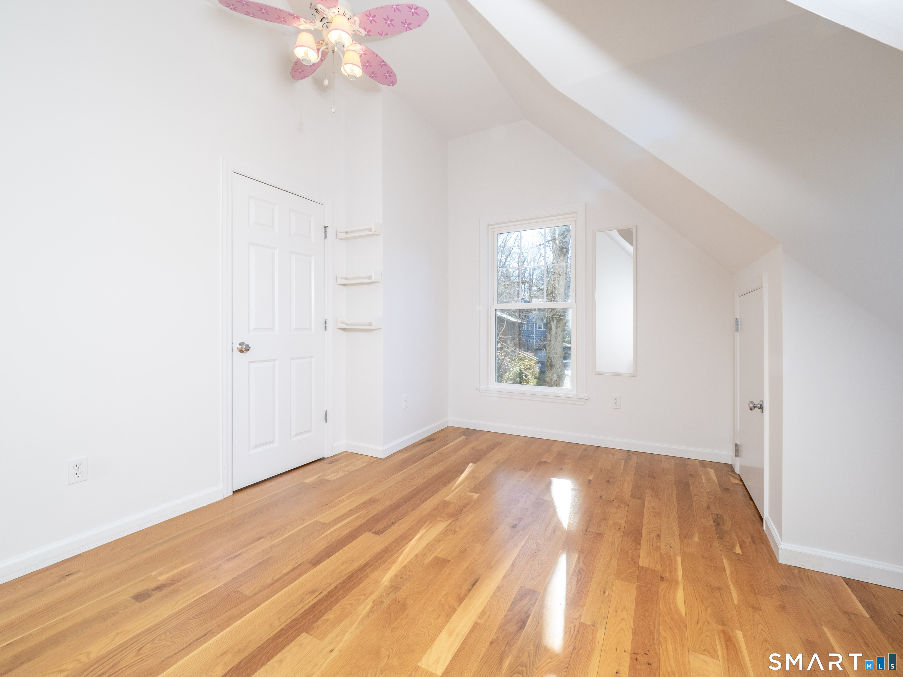 15 Lookout Drive Ridgefield, CT 06877 - Photo 21 of 40